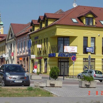 nákupné centrum Topoľčany